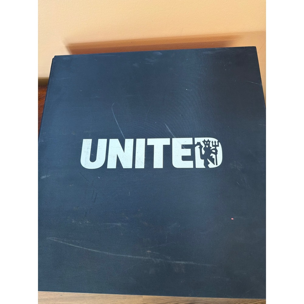 Manchester United Opus Limited Edition Book Leather Bound Presentation Box Large